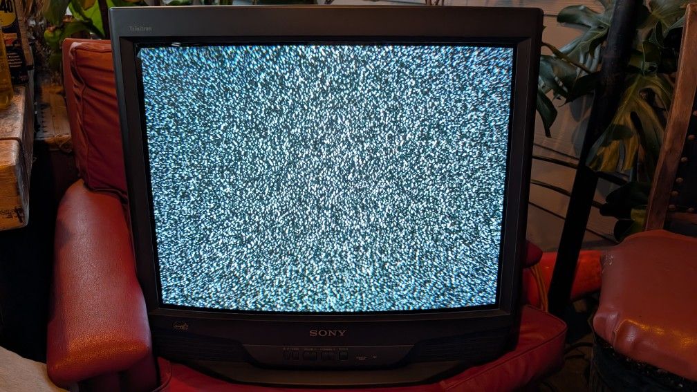 Vintage Sony 27" Trinitron Crt TV Tube Gaming Television Game Nintendo Sega 90s Retro
