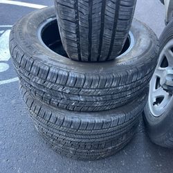  Bf Goodrich 225/65/17