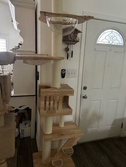 Cat tree