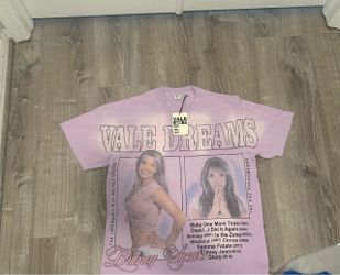 Vale Dreams Britney Spears Graphic T-Shirt