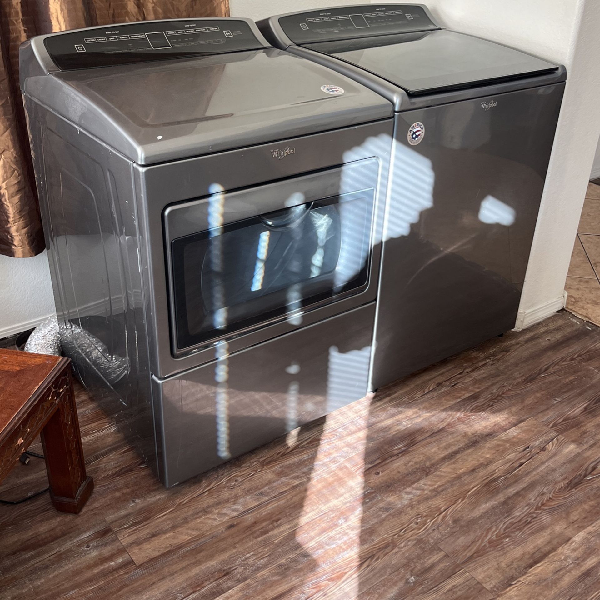 Whirlpool Washer And Dryer