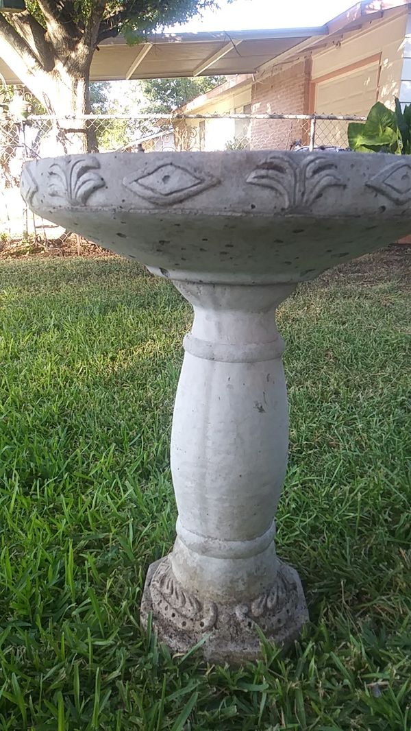 Bird bath for Sale in San Antonio, TX - OfferUp
