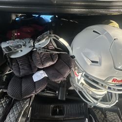 Speed flex helmet/Xs Shoulder pads
