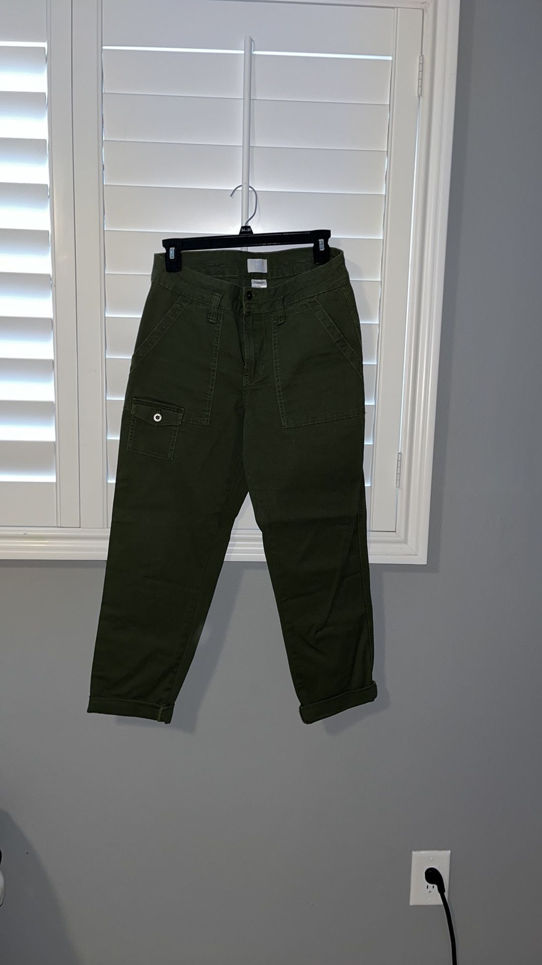 Crop Carho Pants