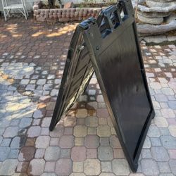 Business street sing $40