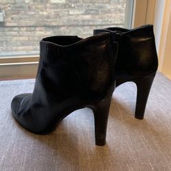 Nine West Leather Booties (Location: Lincolnwood)