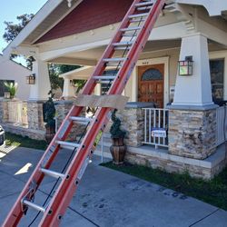 Warner 32 Foot Ladder 🪜 