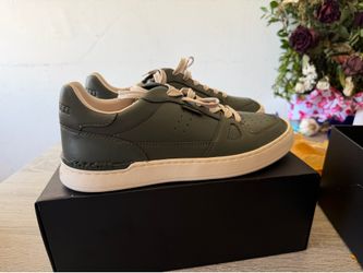 Men shoes