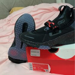 Nike Zoom Traverse Gs 4 1/2 Youth