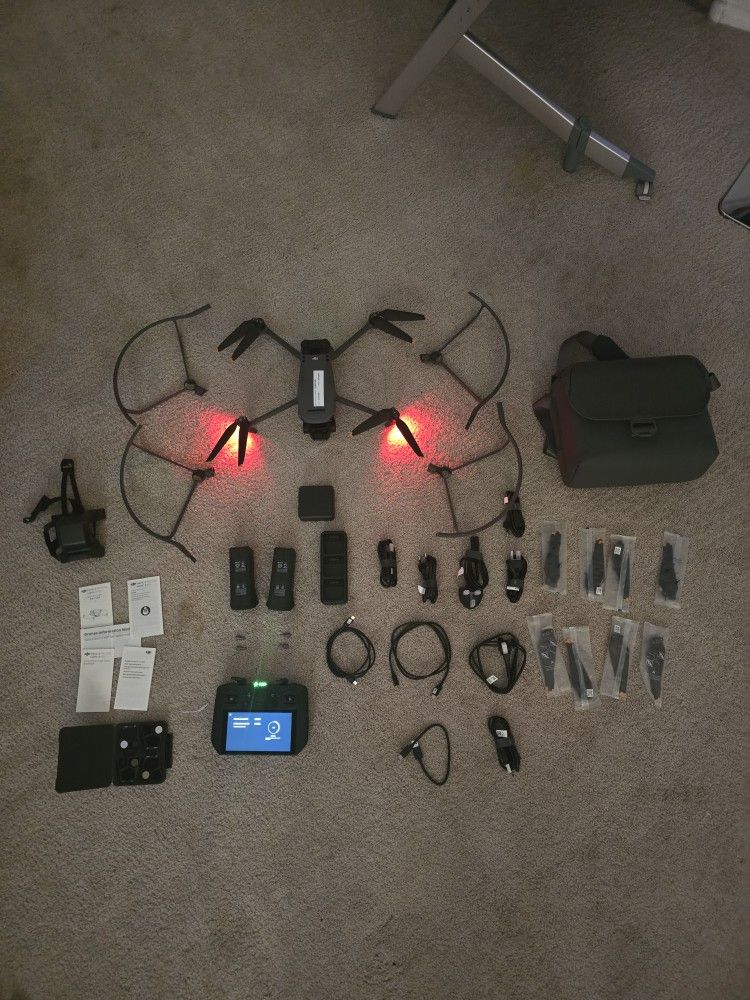 DJI MAVIC 3 PRO FLY MORE COMBO