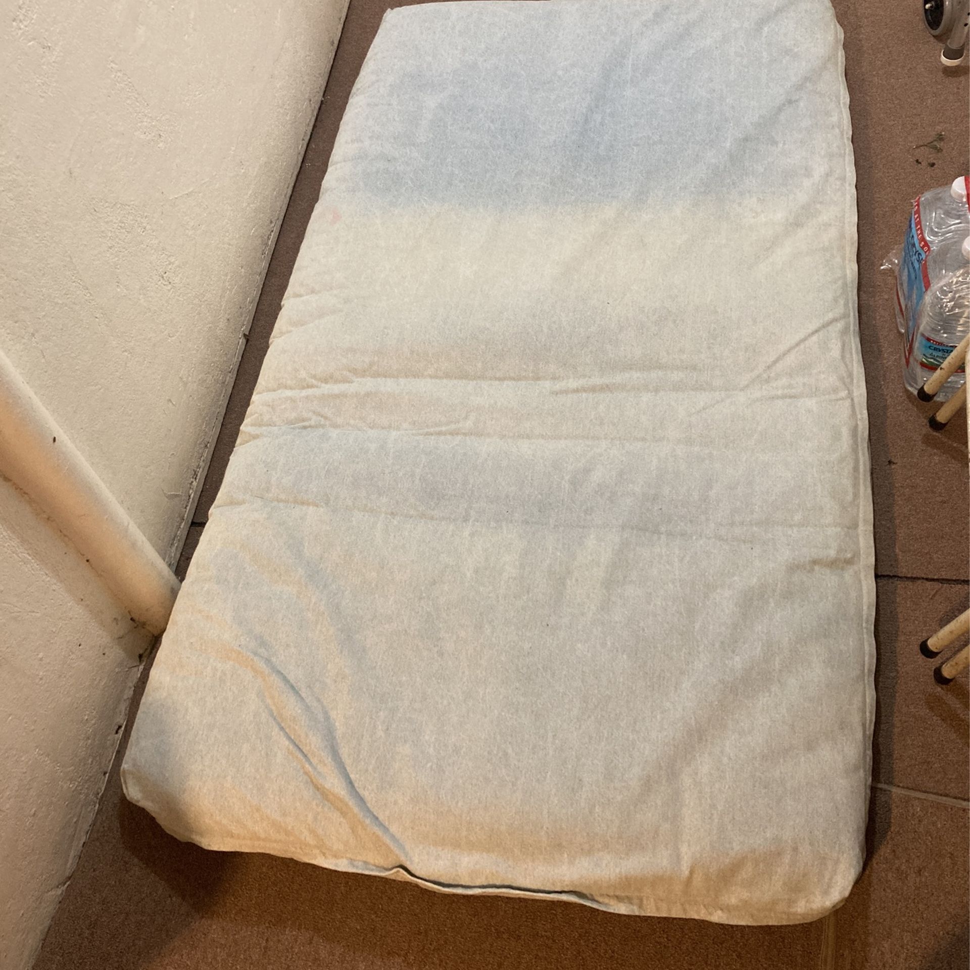 Faded Denim Futon Mattress From Ralph Lauren Bed-set! No Reasonable Offer Will Be Turned Down!!