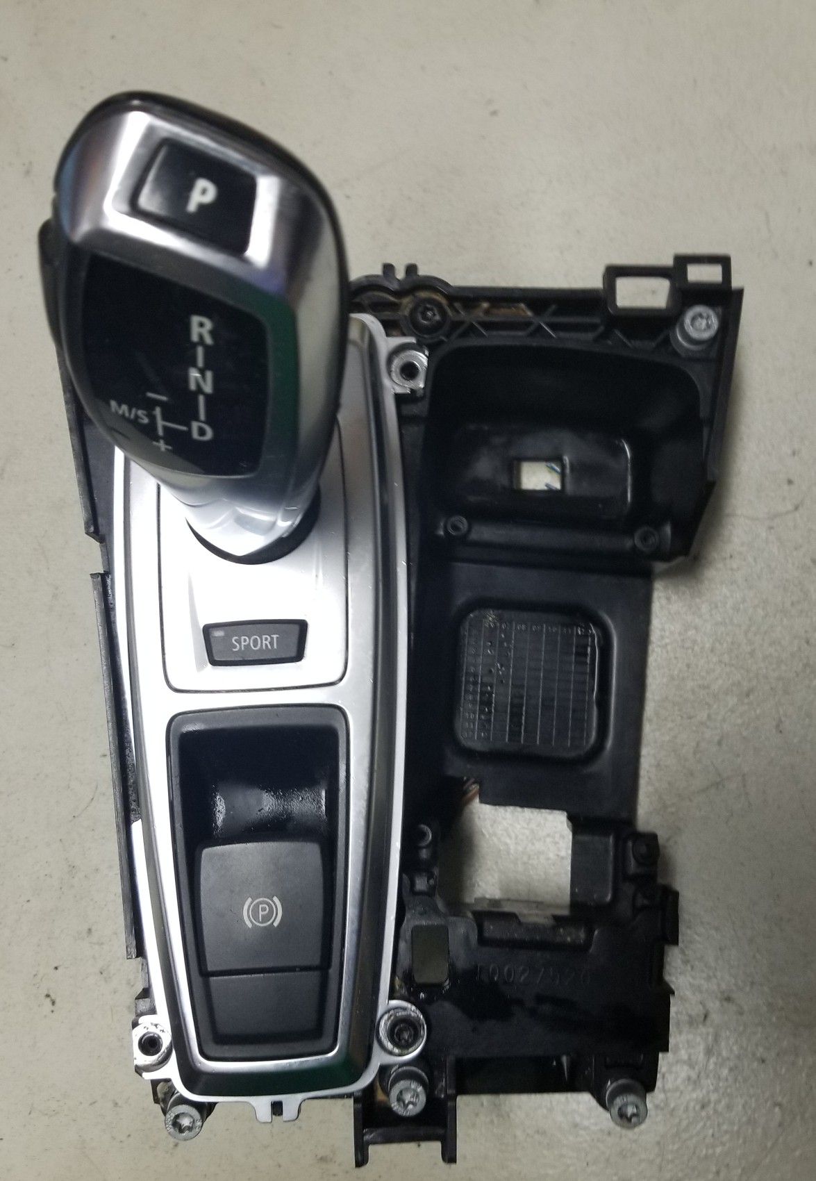 08 BMW X5 Gear Shift Selector
