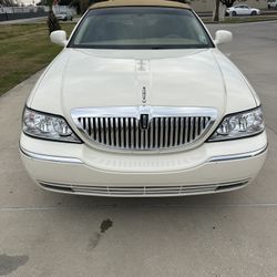 2007 Lincoln Town Car