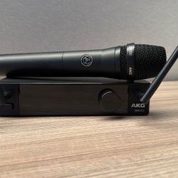AKG Wireless Microphone 