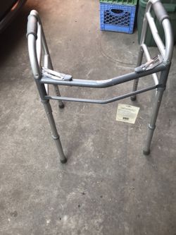 Folding walker new
