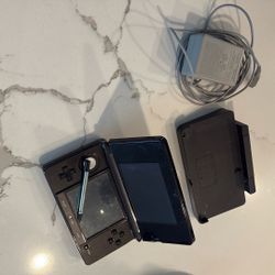 Used black Nintendo 3Ds with stylus and charger 