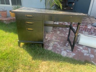 Free desk, office chair, curtain rods, mirrors