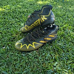 Soccer cleats