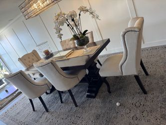 Dining Table and Chair Set