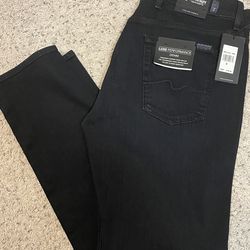 New 7 For All Mankind Designer Jeans