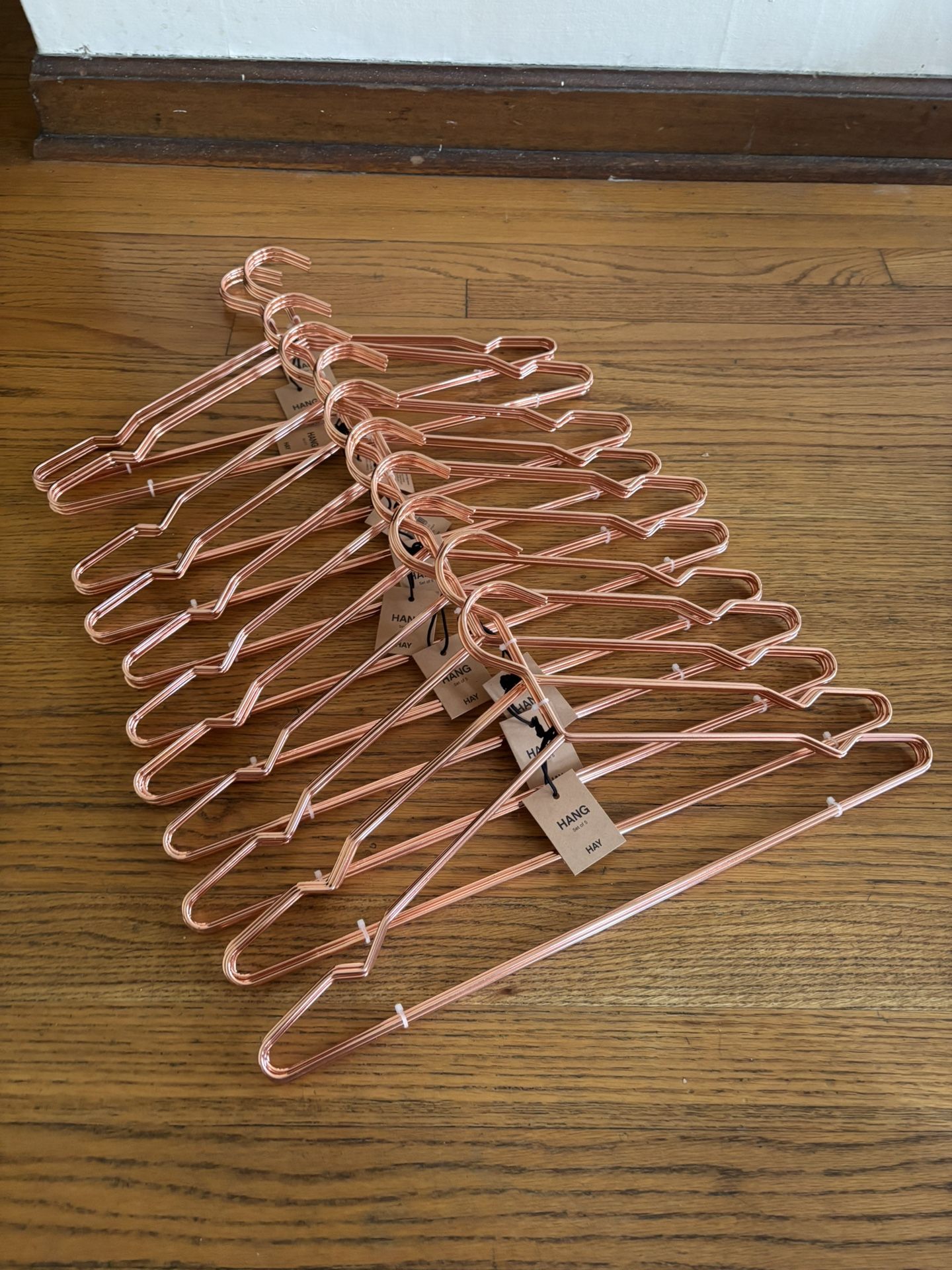 (55) HAY clothing hangers in rose gold