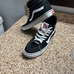 Mens Size 7.5 Vans Hi Top