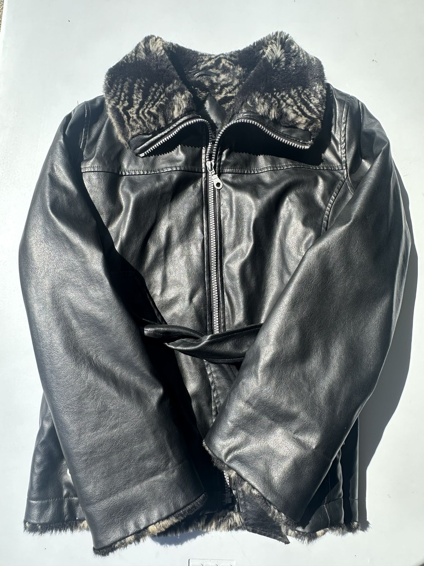 Black Leather M Jacket With Faux Fur
