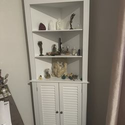 White Corner Bookshelf