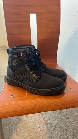 Levi Strauss boots size 12