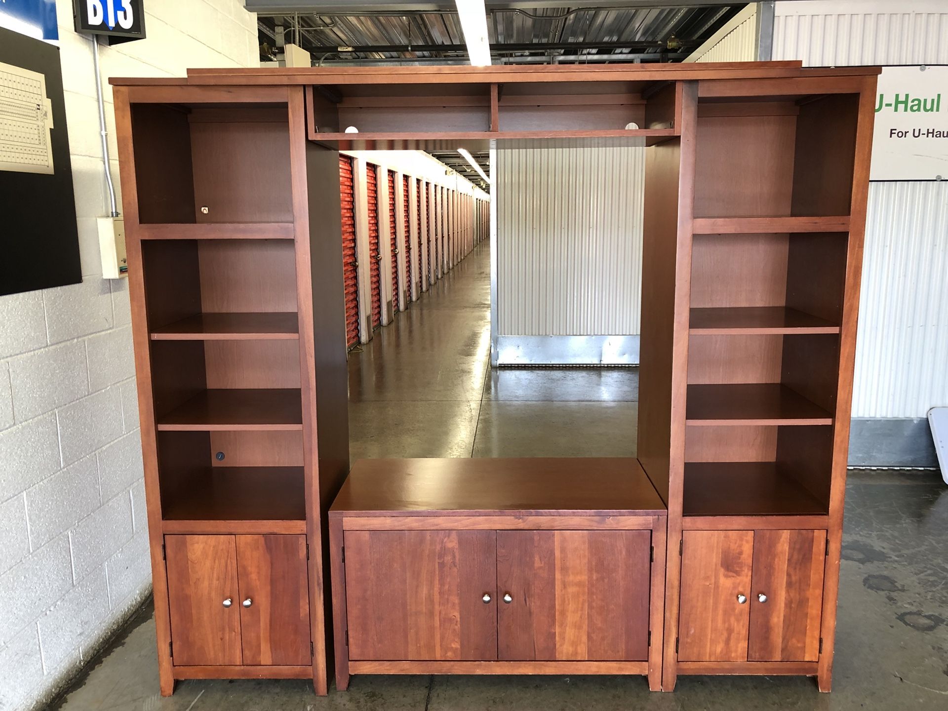 Beautiful entertainment center $350