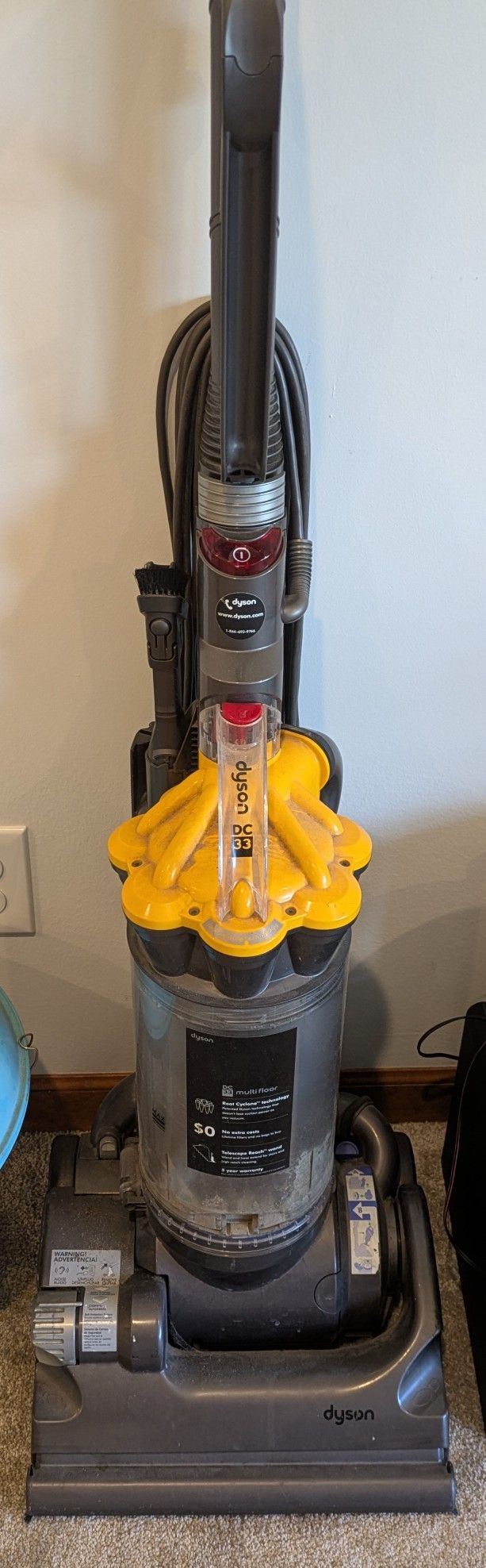 Dyson DC33 Vacuum