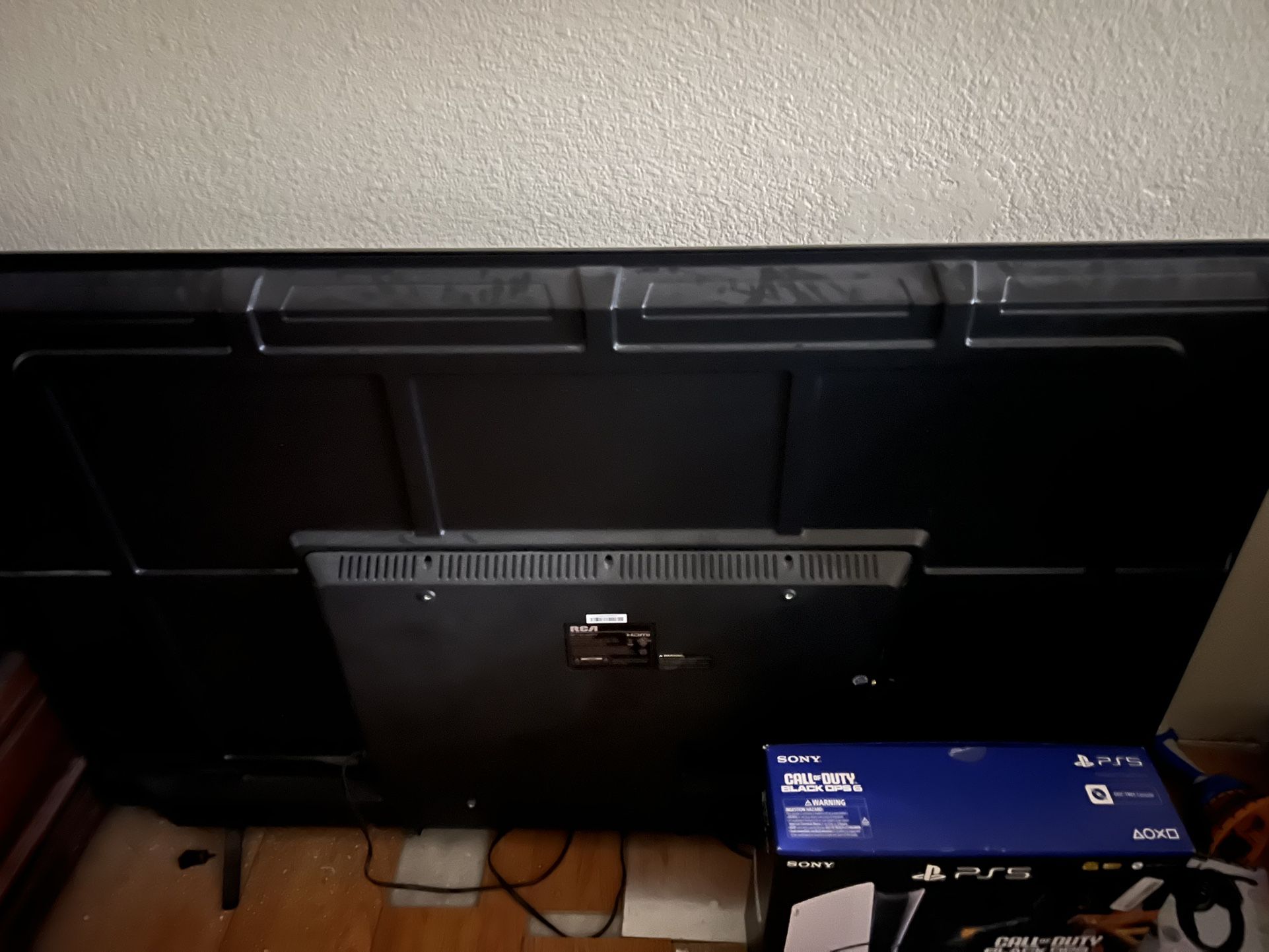 RCA 65 inch Tv