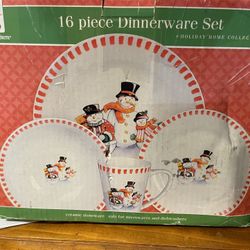 Christmas Dinnerware