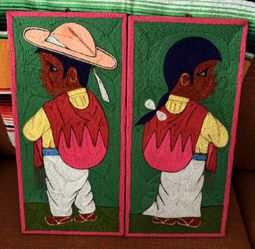 2 Embroidered Spanish Pictures 