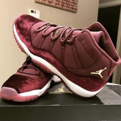 Jordan 11 Retro Heiress Night Maroon Size 6Y