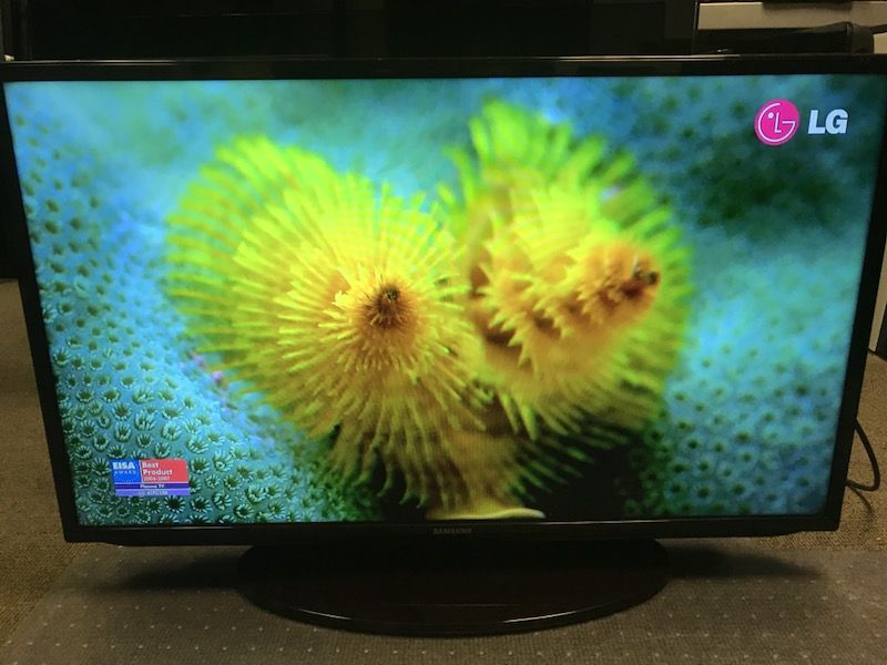Full hd smart LED TV SAMSUNG 40” un40h5201