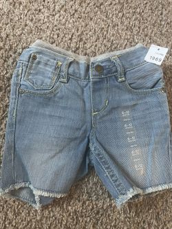 Gap Short Kids Size 6-12