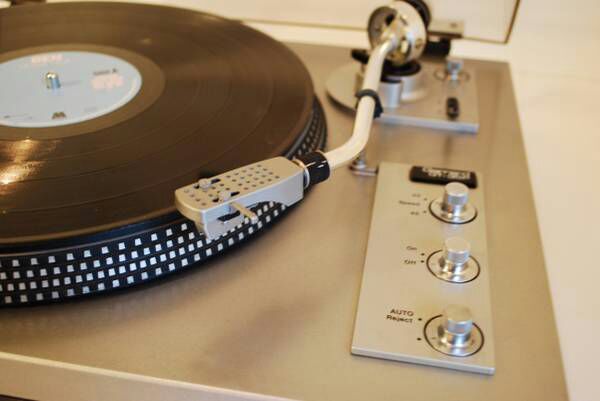 Vintage Garrard GT-35 Turntable Record Player w/new Stylus/Needle  