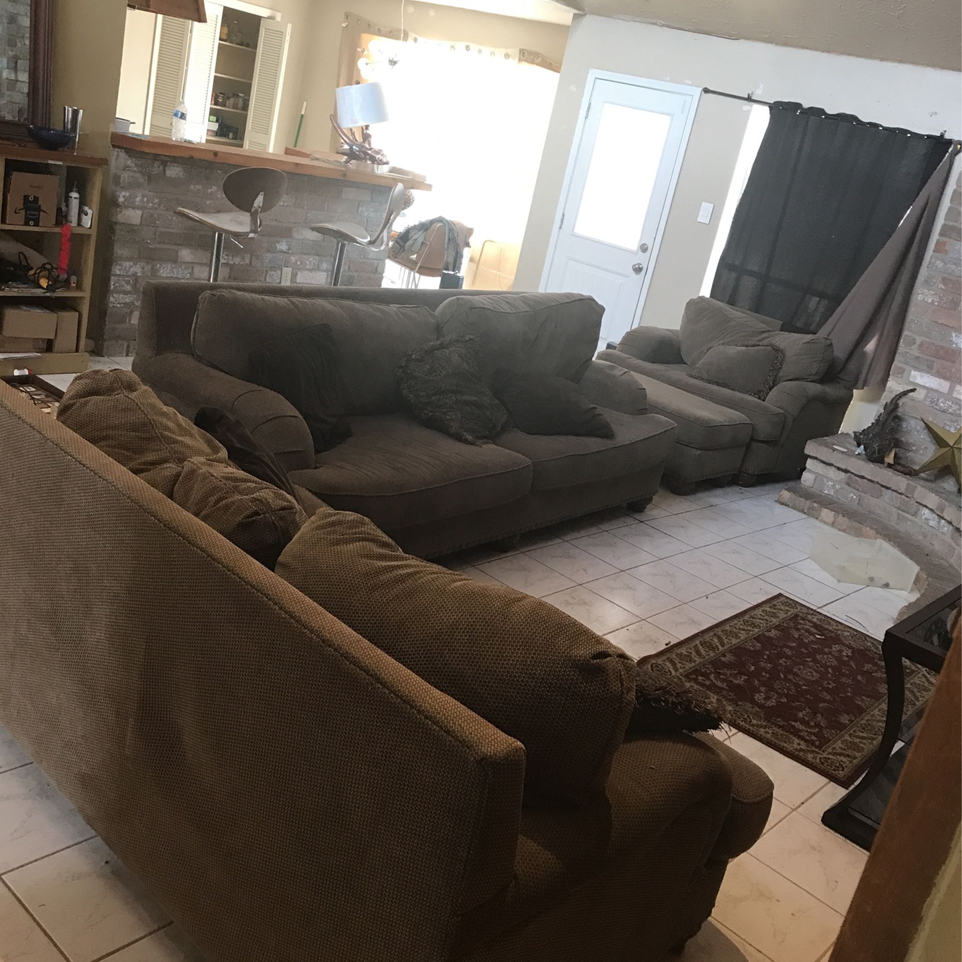 GENTLY USED 4pc LIVING ROOM SET $120 for Sale in Katy, TX - OfferUp