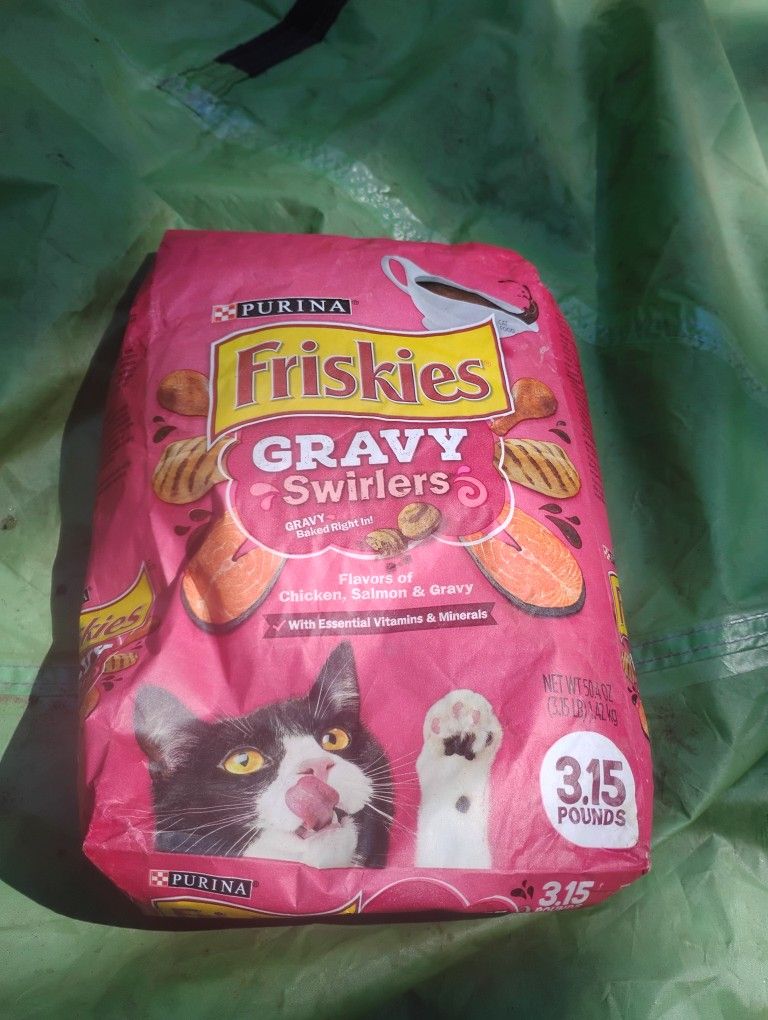 Friskies Cat Food