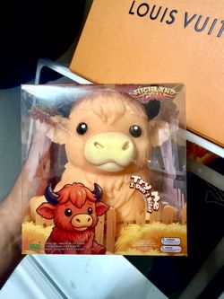 Squishy highland cow