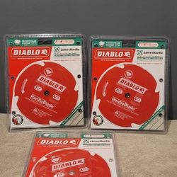 DIABLO
HARDIEBlade 7-1/4 in. x 4-Tooth Polycrystalline Diamond (PCD) Tipped Fiber Cement Circular Saw Blade