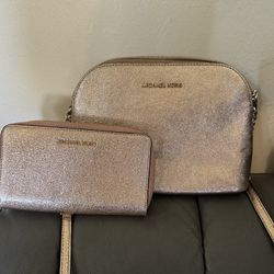 Michael Kors Crossbody And Wallet 