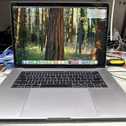 Macbook pro2019 32gb ram 256gb hdd 15” 90 days store warranty