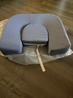 Breast Feeding Pillow
