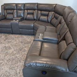 New Gray Recliner Sectional Couch ! Free Delivery 🚚! Financing Available! 