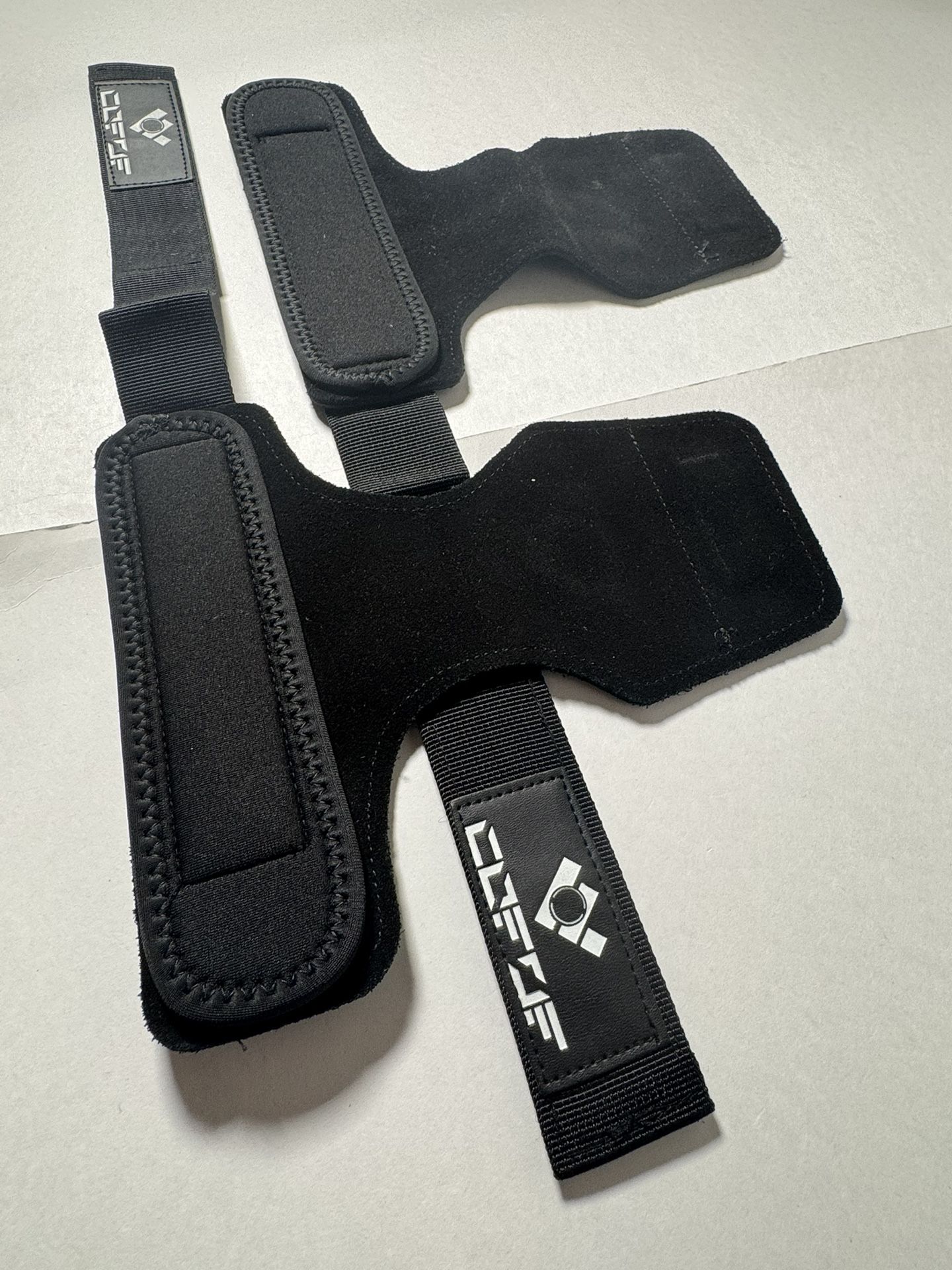 Brand New  Cofof  Lifting Straps  Wrist Pull Straps  Pull Up Pull Down Deadlift Row Powerlifting  Black Pair  2 Piece  