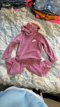 2T 2 Piece NIKE VELVET JUMP SUIT