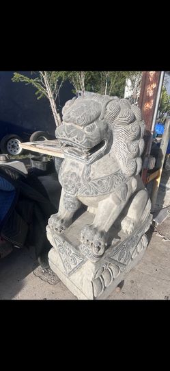 Foo Dogs