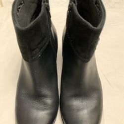 Clarks Black Leather Women’s Boots